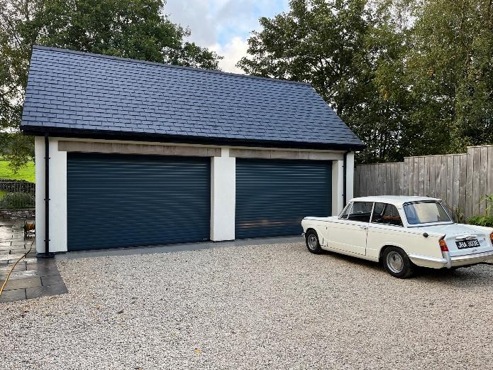 Bespoke Double Garage for classic car enthusiast